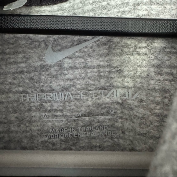 Nike Therma-Fit ADV Run Division Midlayer Shirt - Picture 8 of 12